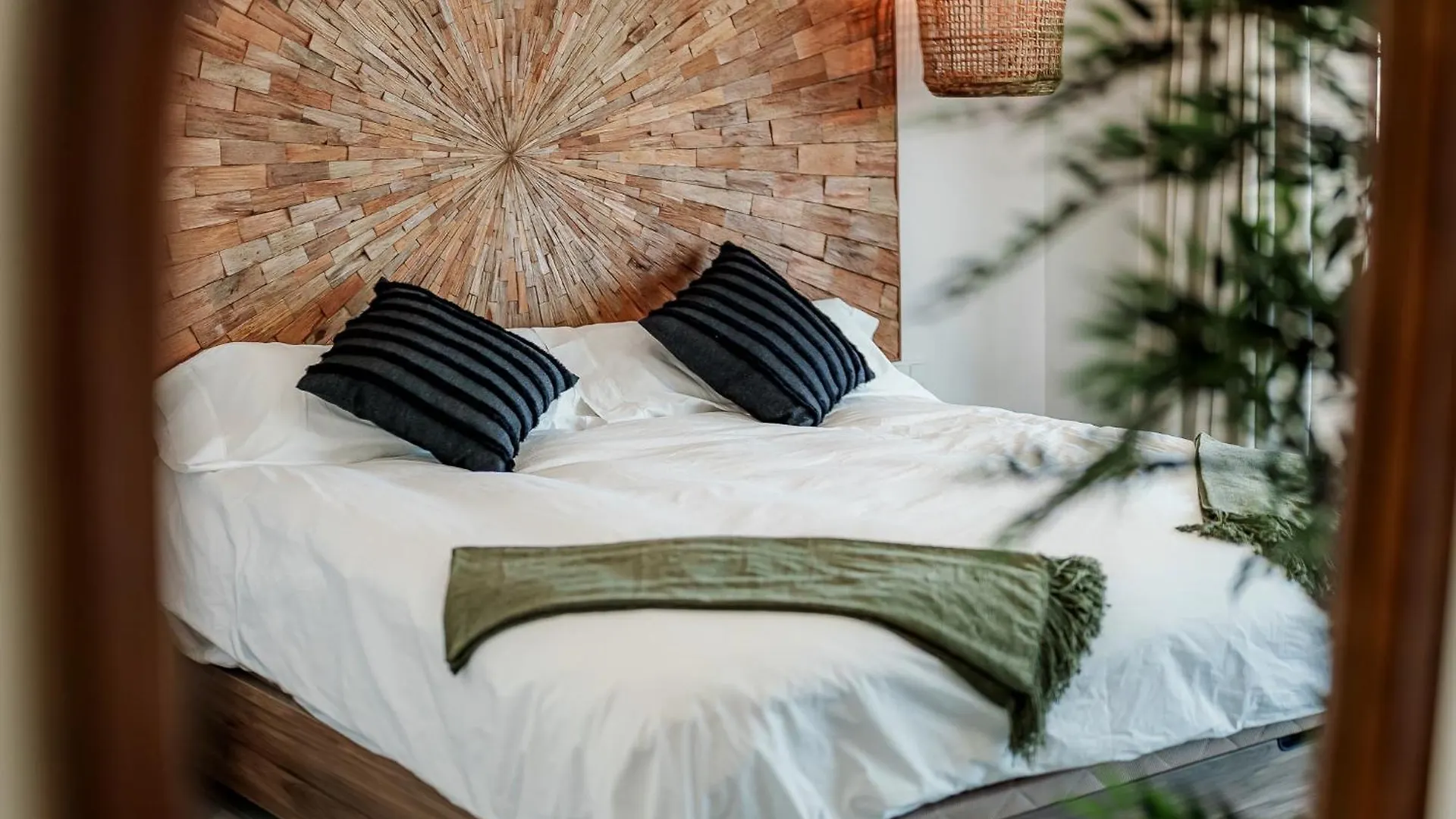 Villa Vida - Luxury Panorama Seaview Penthouse In Organic-Boho Design With Pool, Gym, Spa Marbella