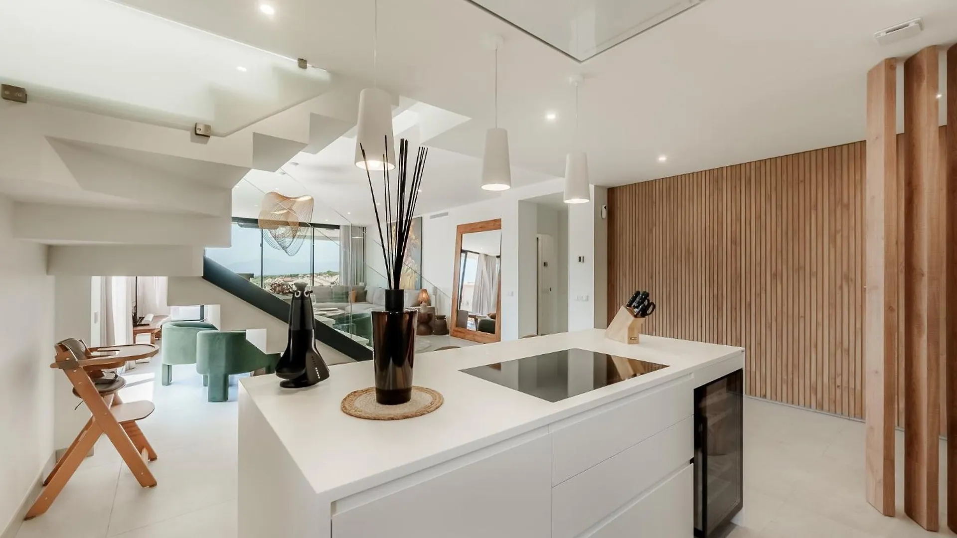 Apartment Villa Vida - Luxury Panorama Seaview Penthouse In Organic-Boho Design With Pool, Gym, Spa Marbella