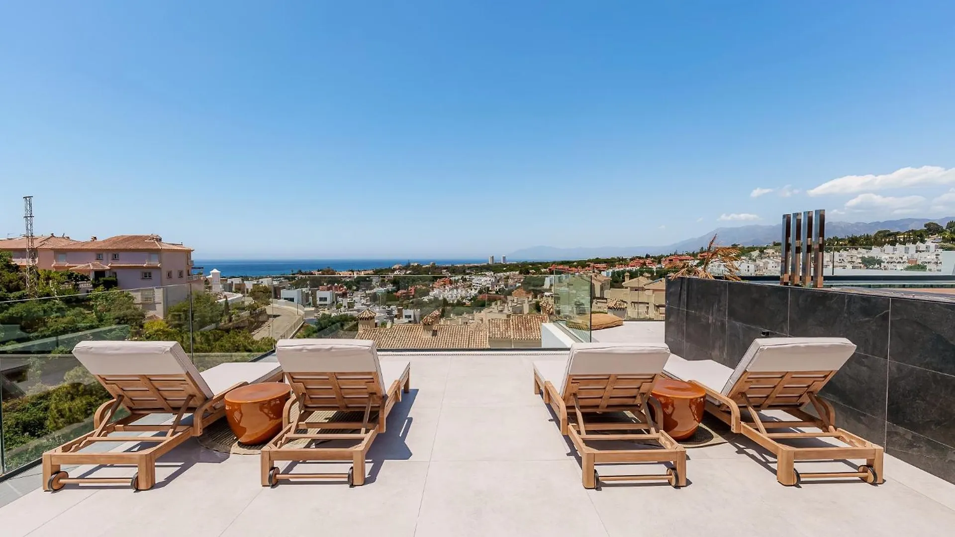 Villa Vida - Luxury Panorama Seaview Penthouse In Organic-Boho Design With Pool, Gym, Spa Marbella Apartment