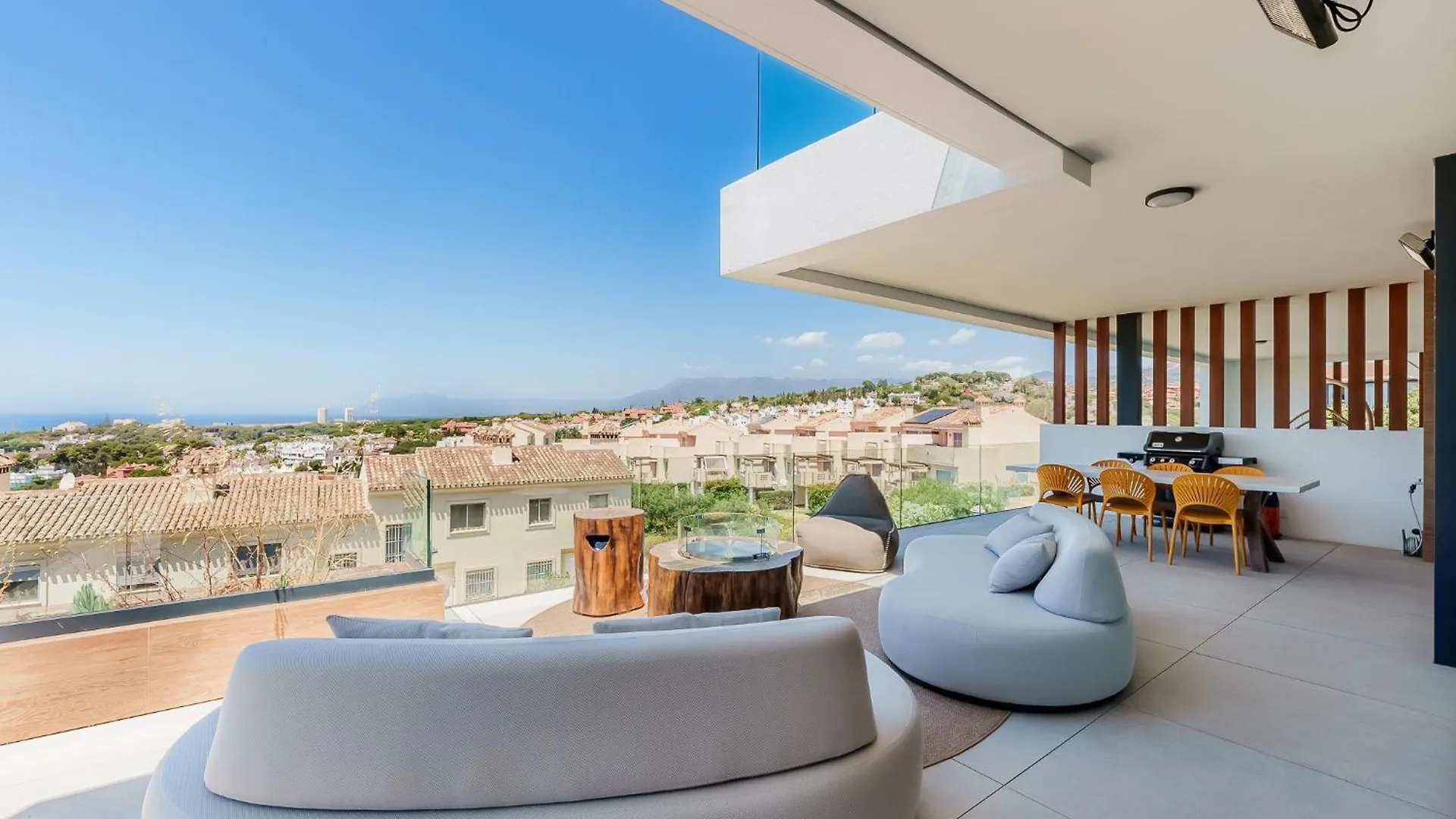 Villa Vida - Luxury Panorama Seaview Penthouse In Organic-Boho Design With Pool, Gym, Spa Marbella Apartment