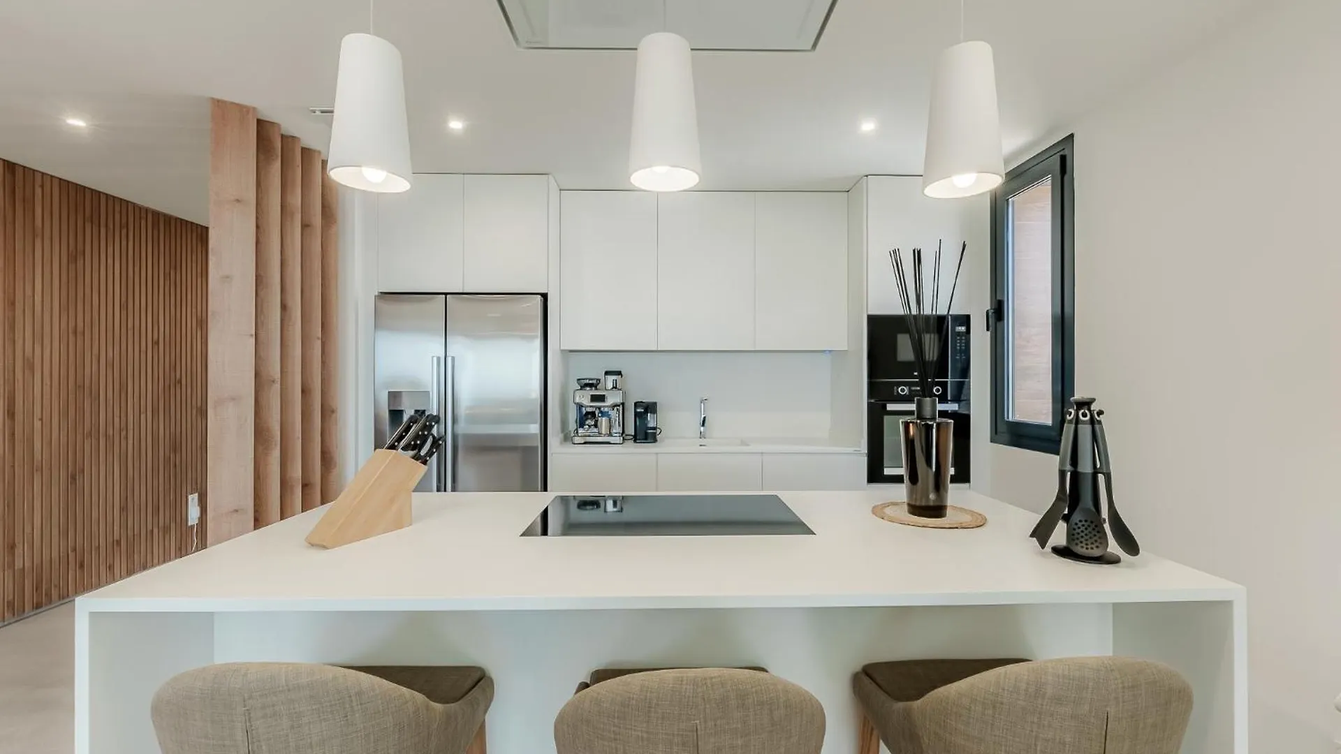 Apartment Villa Vida - Luxury Panorama Seaview Penthouse In Organic-Boho Design With Pool, Gym, Spa Marbella Spain